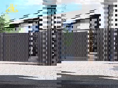 Современная Горизонтальная Металлическая Решетчатая Ограда Zhonglian